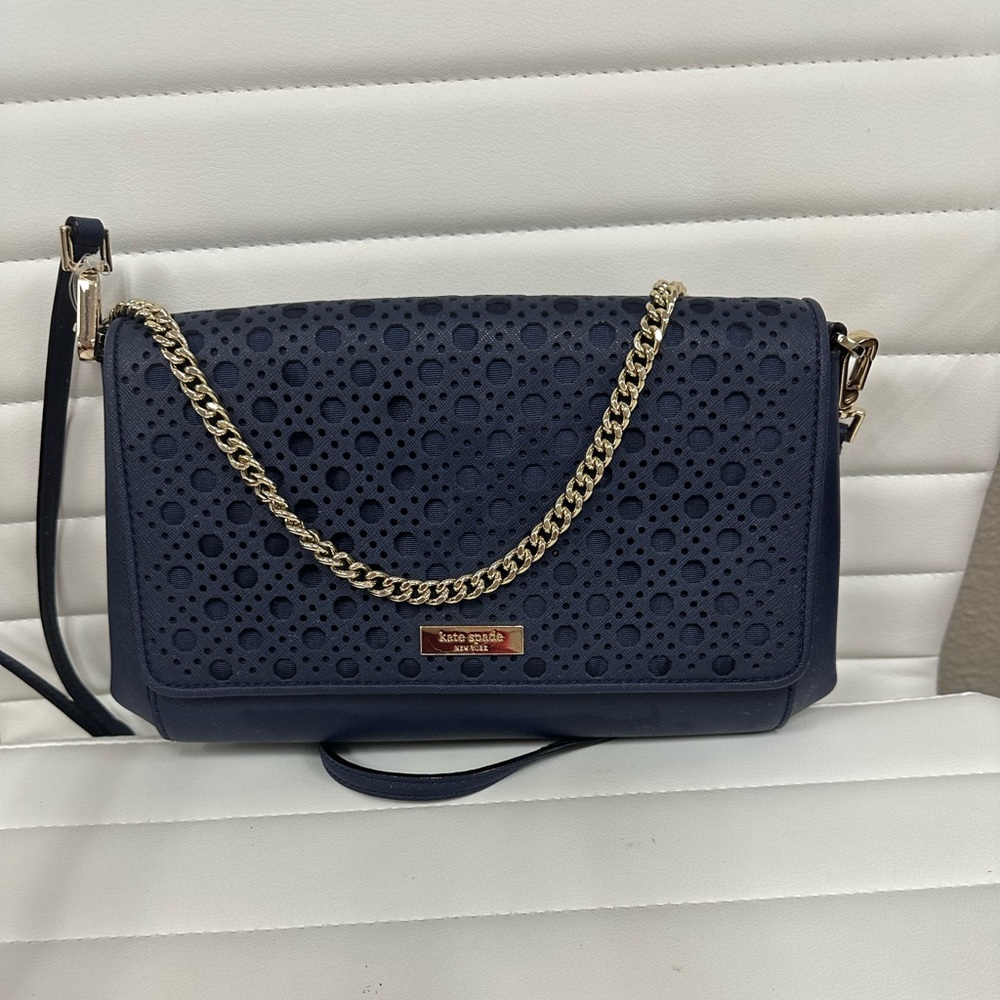 Kate Spade cross body with shoulder gold chain